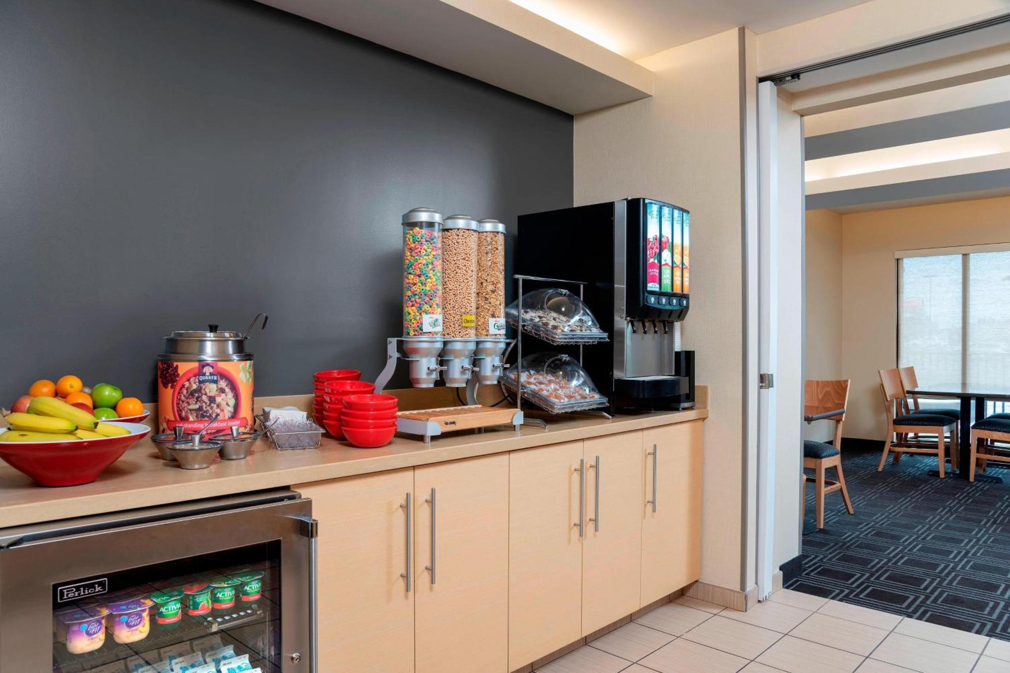 Towneplace Suites Fort Wayne North Kültér fotó